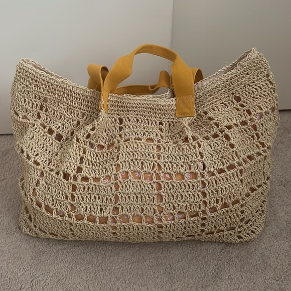 Universal Thread tote - Picture 2 of 9